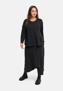 'Nuvia' Skirt – chic, comfortable & with a sophisticated cut