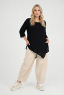 'Kira' Blouse – soft, flowing & figure-flattering