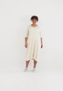 'Linaya' Latzkleid – luftig & weich aus Baumwollleinen